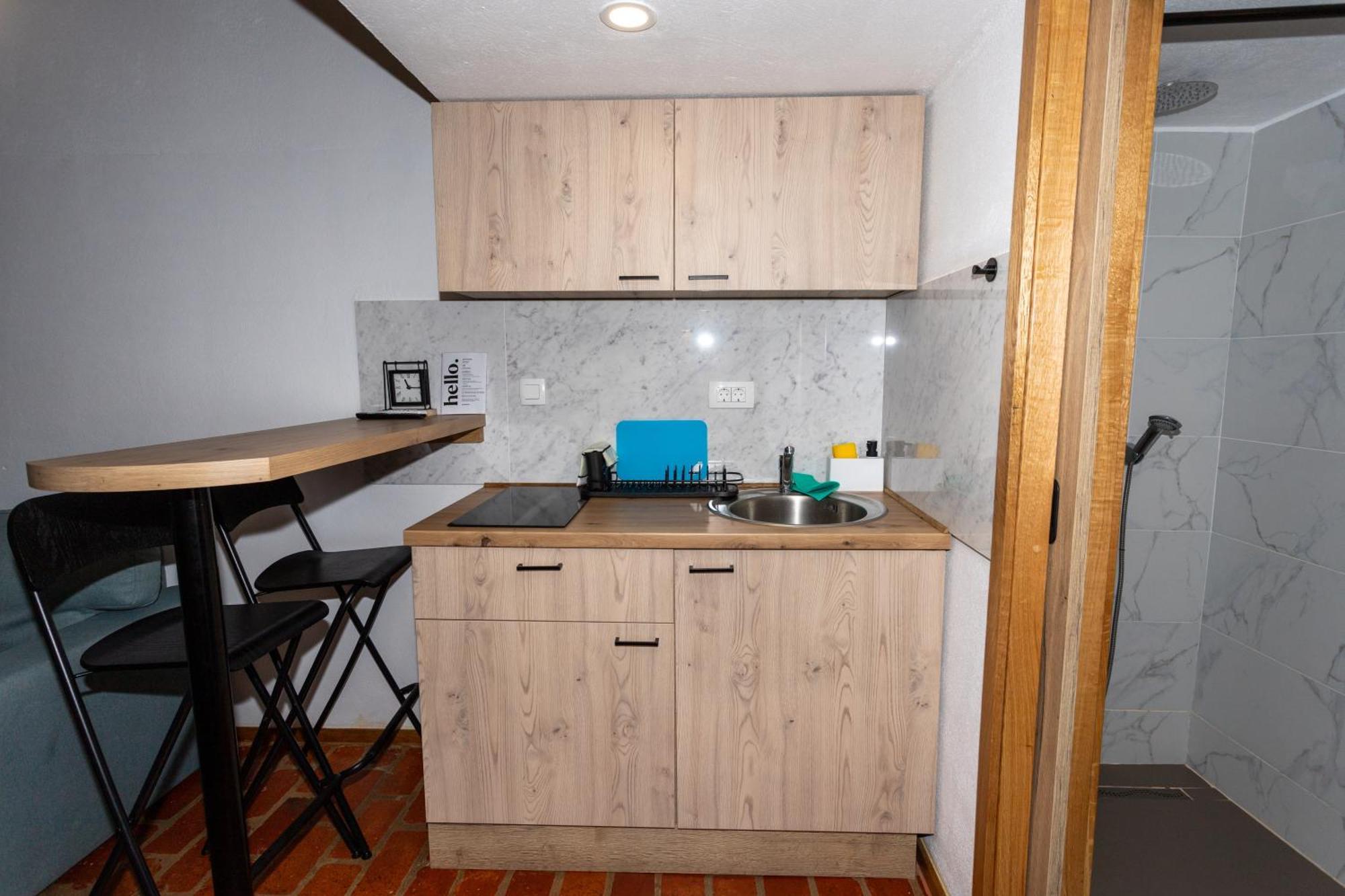 Zenroom Apartments Любляна Екстер'єр фото